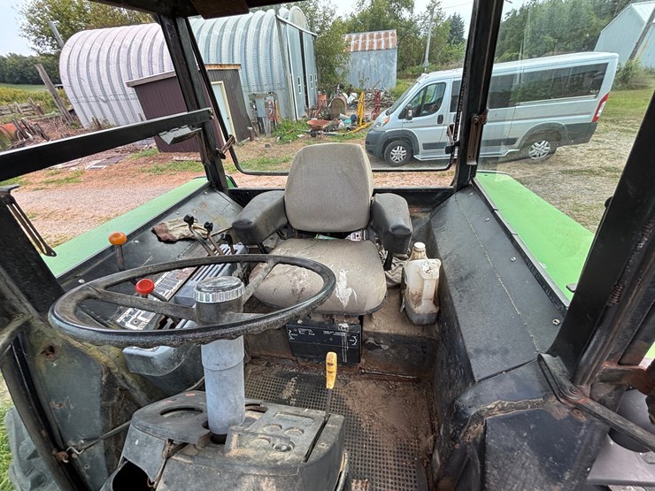 john-deere-4450-image-47