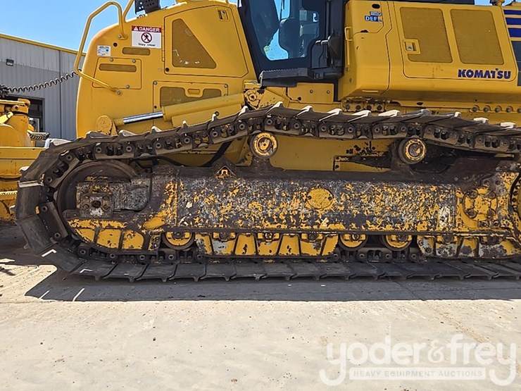2023-komatsu-d61px-24-image-10