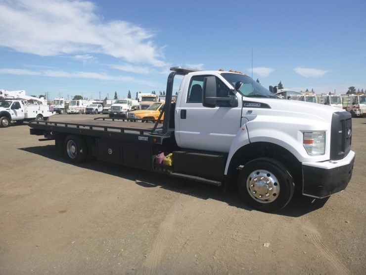 2016-ford-f650-image-2