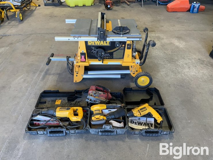 dewalt-table-saw-&-handheld-wood-working-tools-image-2