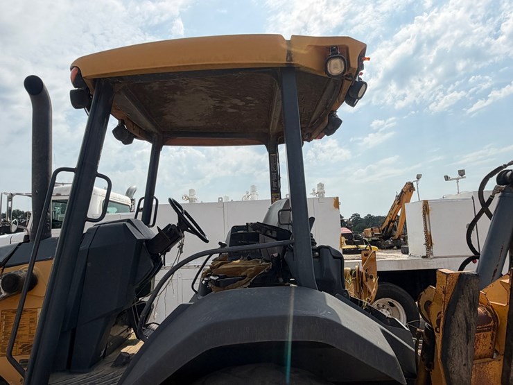 2013-deere-310sk-image-18