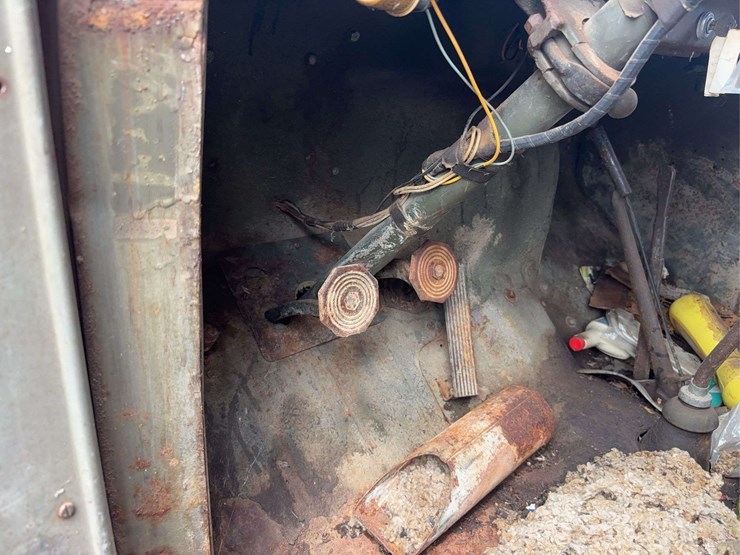 reo-truck---has-title!-image-99