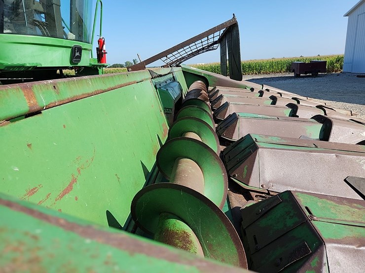 john-deere-843-image-11