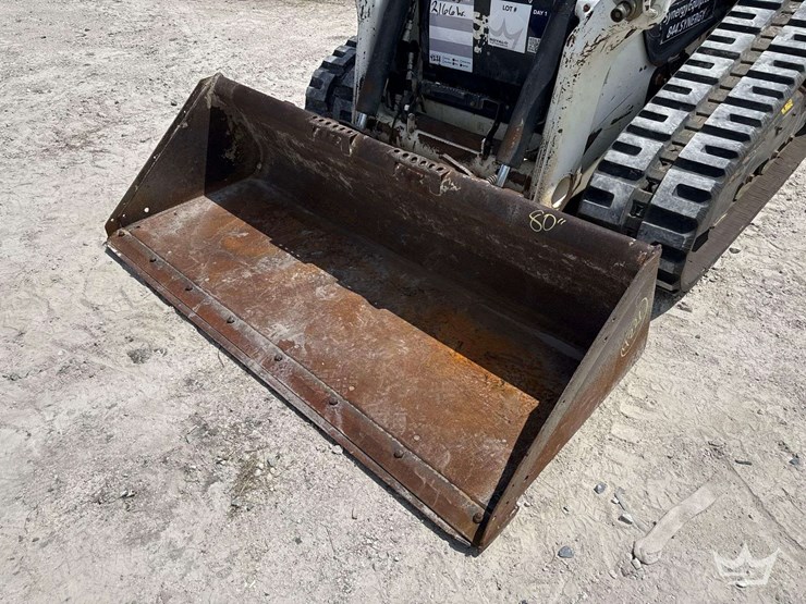 2022-bobcat-t76-image-7