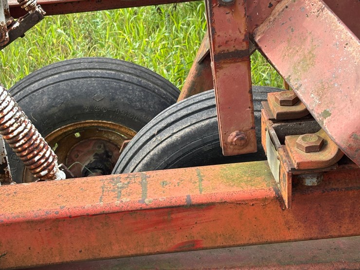 #2621-•-wil-rich-27'-field-cultivator-image-15