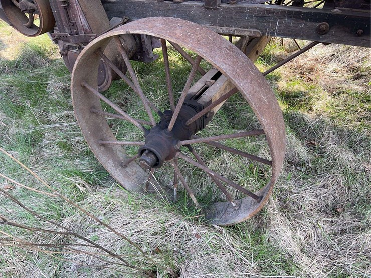 altman-taylor-threshing-machine-image-29