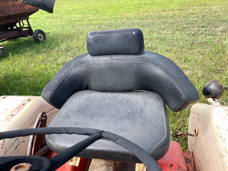 #2566-•-case-730-gas-wide-front-tractor-image-25