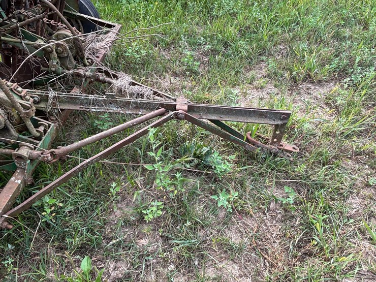 john-deere-8-image-23