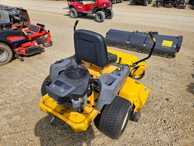 #9-•-cub-cadet-time-saver-zero-turn-mower-image-5