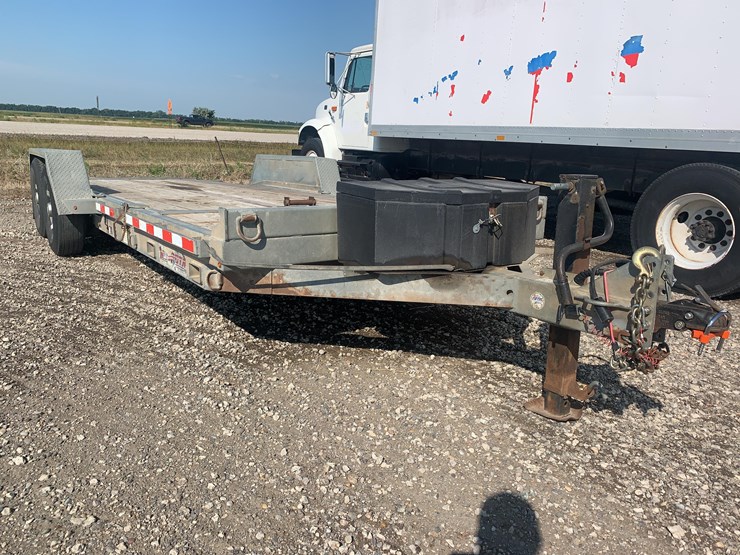 2014-midsota-tilt-bed-trailer-image-31