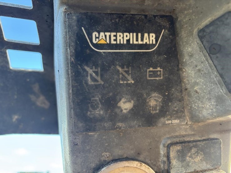 caterpillar-226b3-image-27
