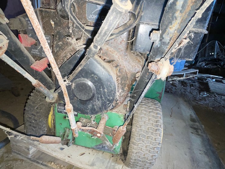 john-deere-26-image-12