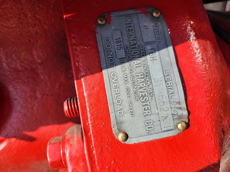 1949-farmall-h-gas-tractor,-nf-image-4