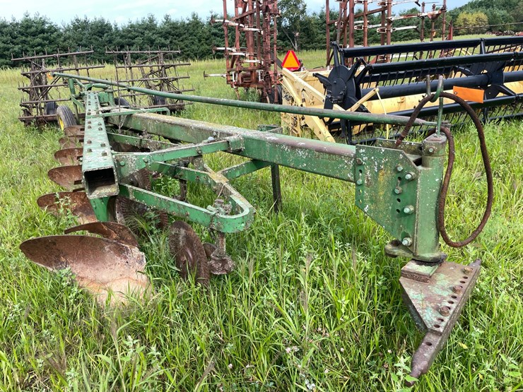 john-deere-450-image-11