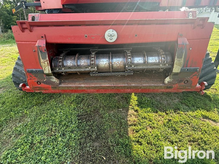 2010-case-ih-8120-image-10