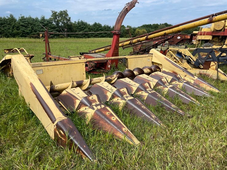 new-holland-974-image-3