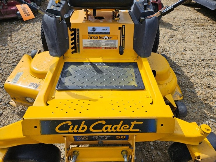 #9-•-cub-cadet-time-saver-zero-turn-mower-image-10