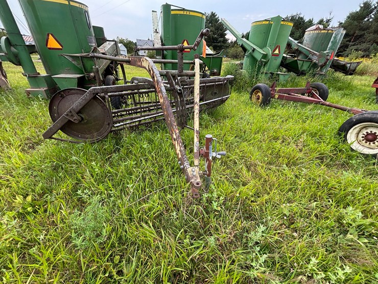 john-deere-5-image-2