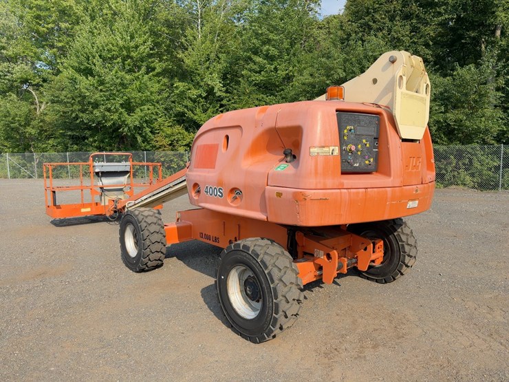 2004-jlg-400s-image-3