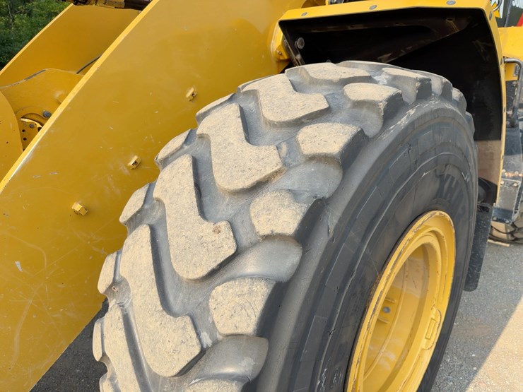 2019-caterpillar-950m-image-16
