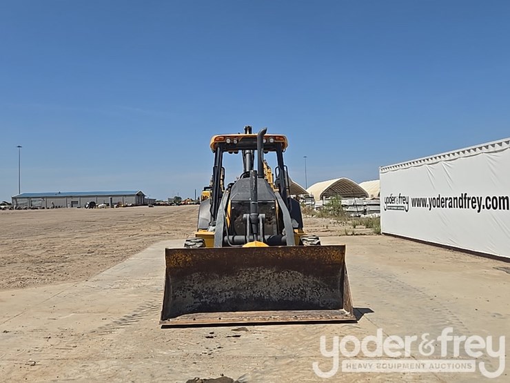 2019-deere-310sl-image-8