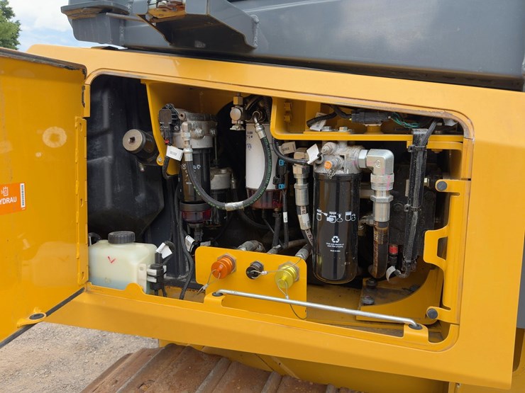 2018-john-deere-2018-image-31