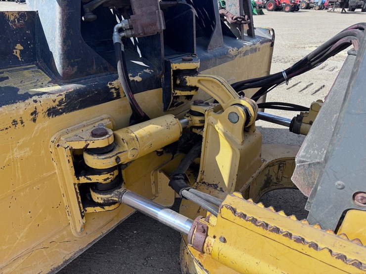 2002-deere-650h-lgp-image-35