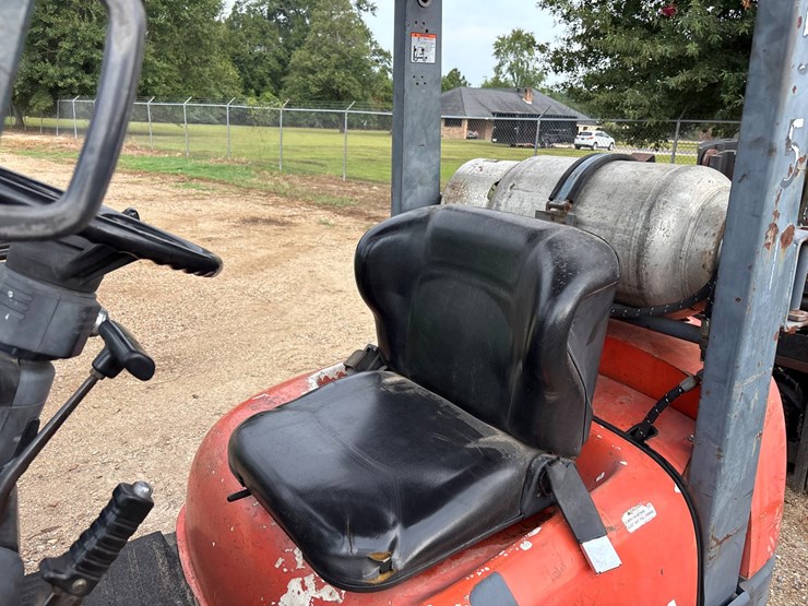 #2100-•-toyota-42-6fgcu25-forklift-image-5