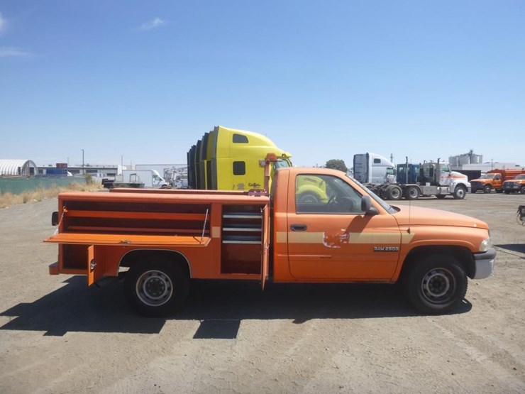 2001-dodge-ram-2500-image-7
