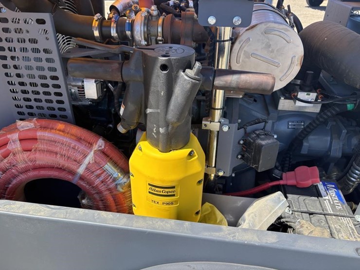 2023-atlas-copco-xas188-image-19