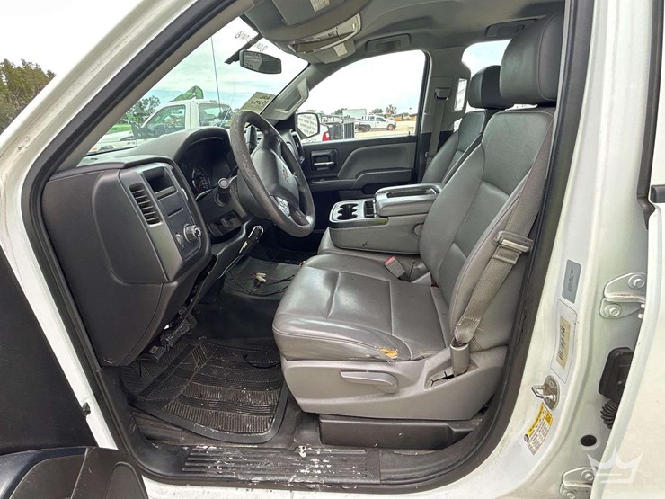 2016-chevrolet-silverado-1500-image-12