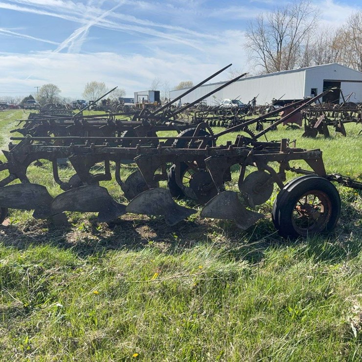 JOHN DEERE 14