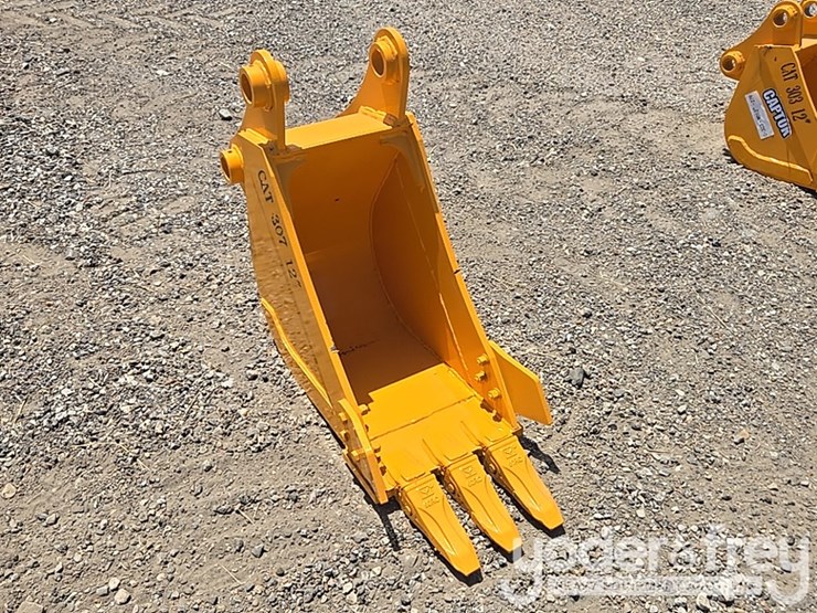 caterpillar-307-image-4