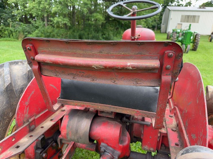 massey-harris-pacer-image-34