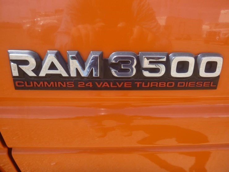 1999-dodge-ram-3500-image-25