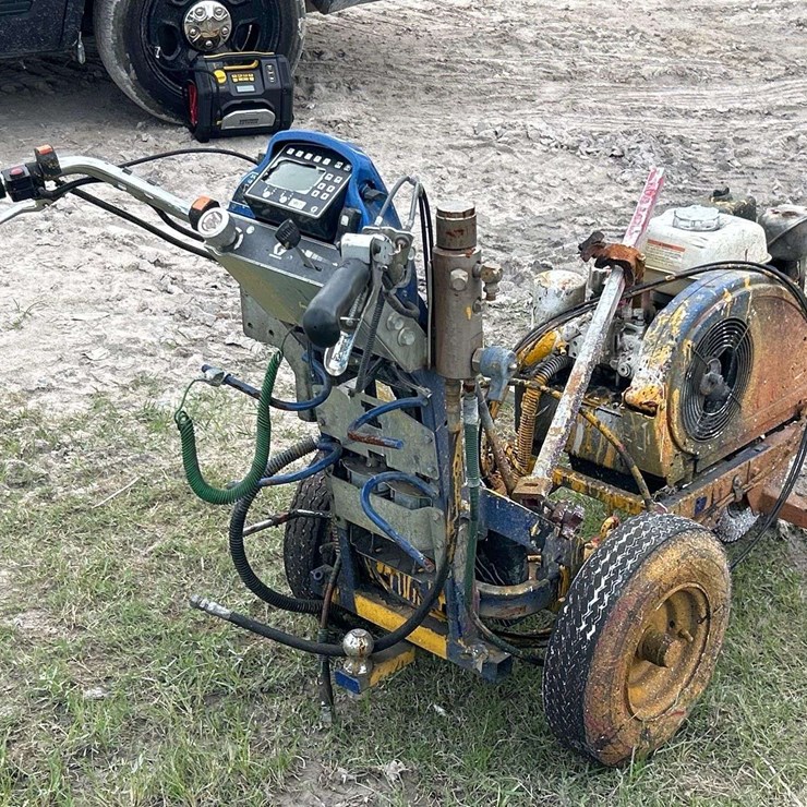 2018 Graco LineLazer V 200HS HP Airless Line Striper