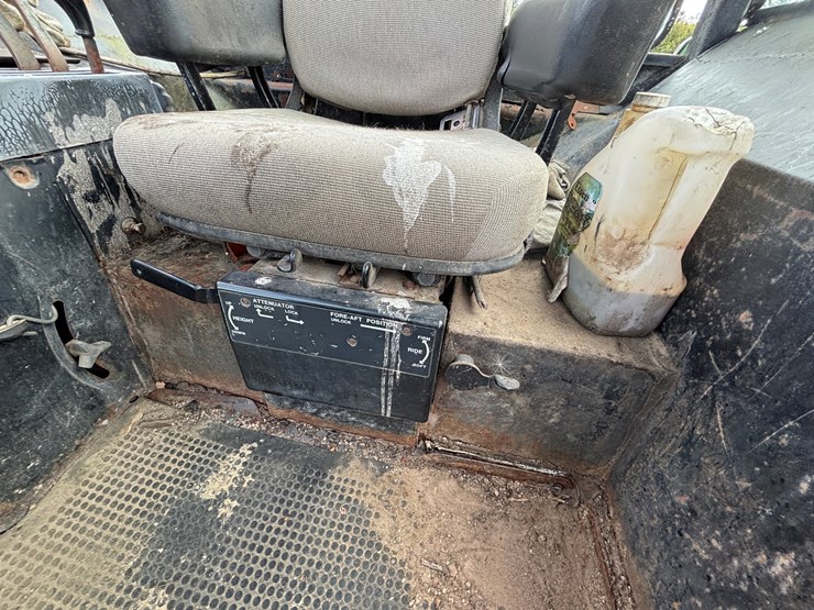 john-deere-4450-image-49