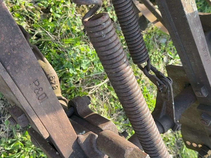 three-bottom-plow-image-9