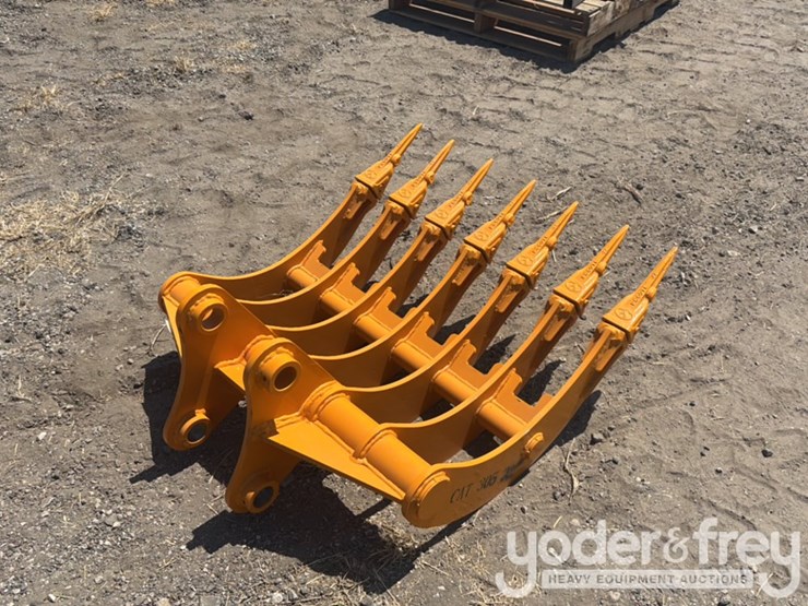 caterpillar-305-image-3