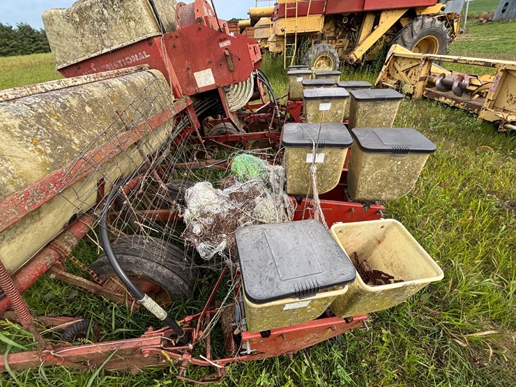 case-ih-400-image-14