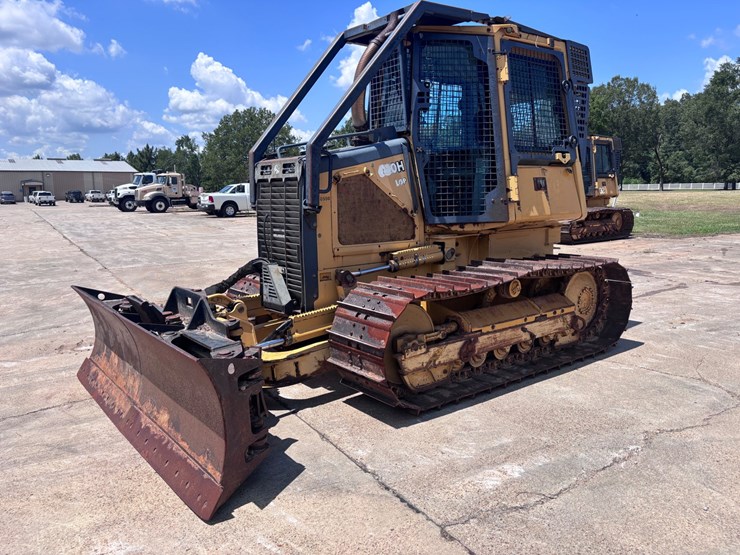 deere-650h-lgp-image-1