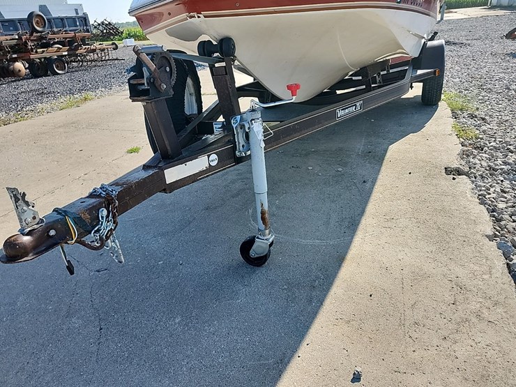16ft-rinker-fish-&-ski-boat-image-16