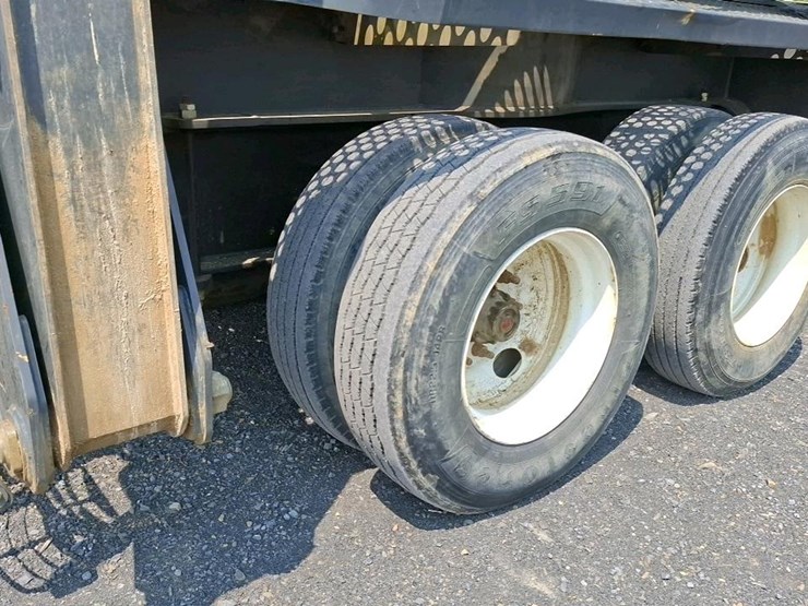 2019-deere-437e-image-35