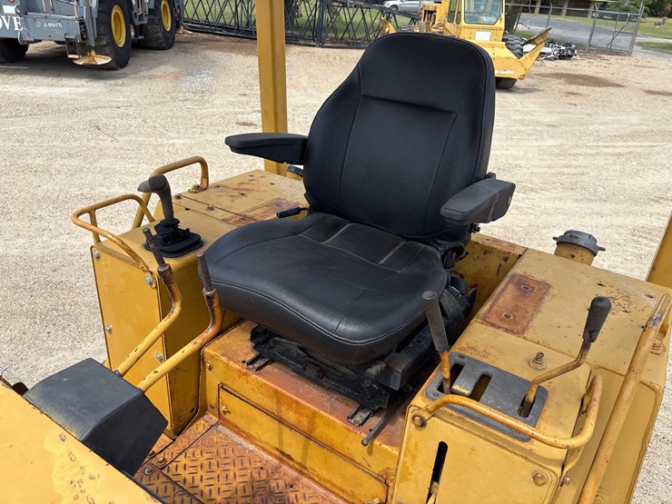 caterpillar-d3c-image-15