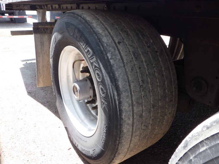 2016-utility-3000r-image-16