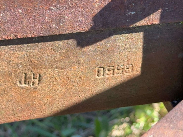 oliver-four-bottom-plow-image-9