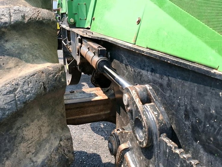 2007-deere-648g-iii-image-33