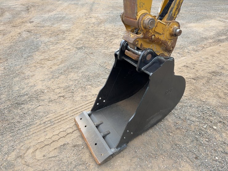 2014-caterpillar-308e2-cr-image-9