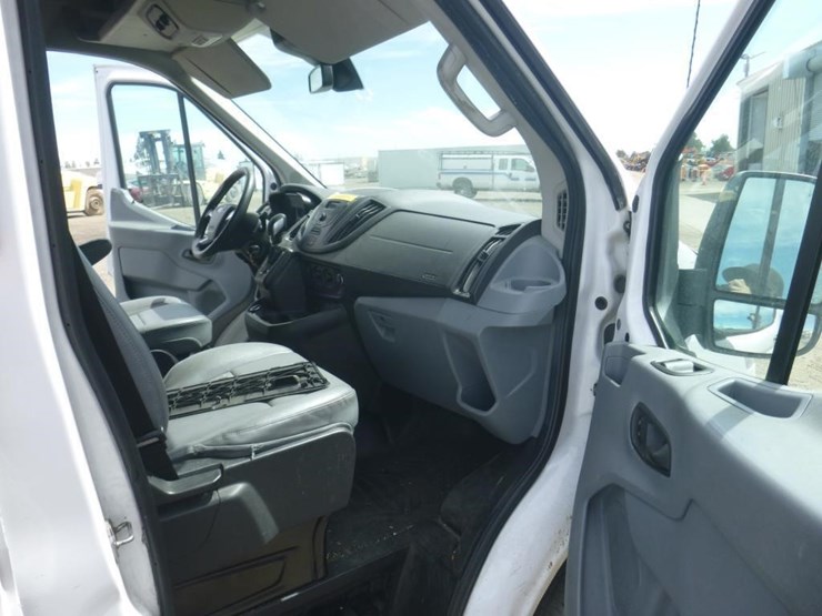 2018-ford-350-image-6