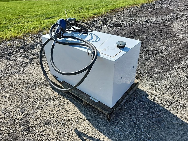 100-gal.-fuel-tank-w/gpi-pump-image-1